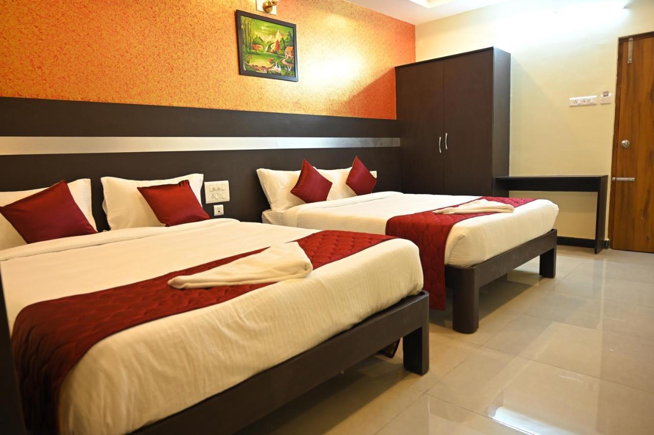 Hotel Treebo Sripadha Residency Alipiri Road à Tirupati Extérieur photo