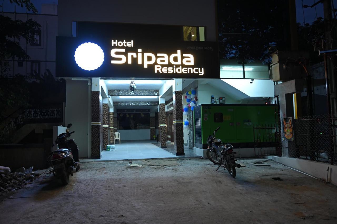 Hotel Treebo Sripadha Residency Alipiri Road à Tirupati Extérieur photo