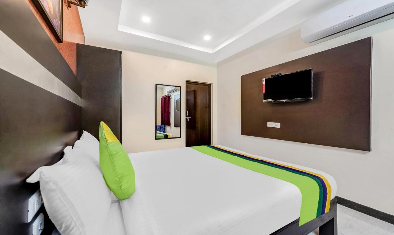 Hotel Treebo Sripadha Residency Alipiri Road à Tirupati Extérieur photo
