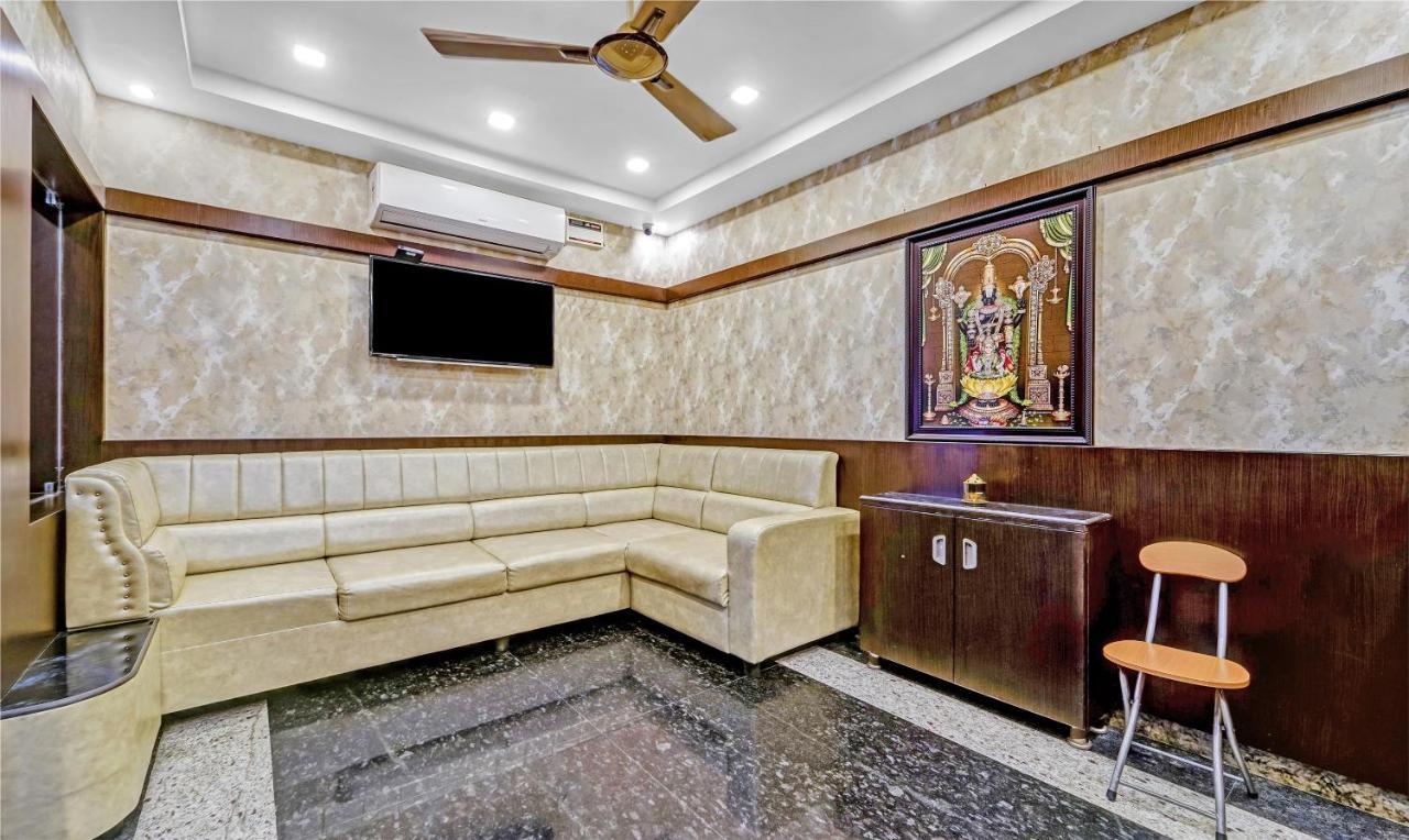 Hotel Treebo Sripadha Residency Alipiri Road à Tirupati Extérieur photo