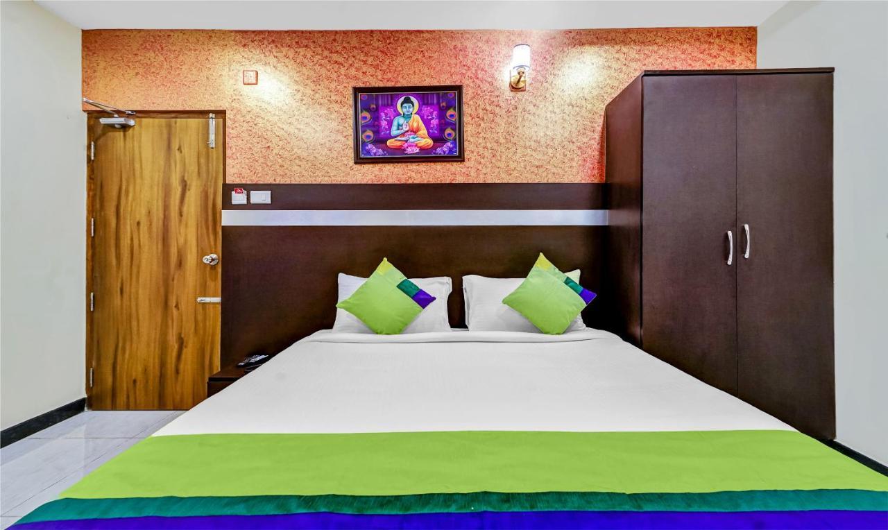 Hotel Treebo Sripadha Residency Alipiri Road à Tirupati Extérieur photo