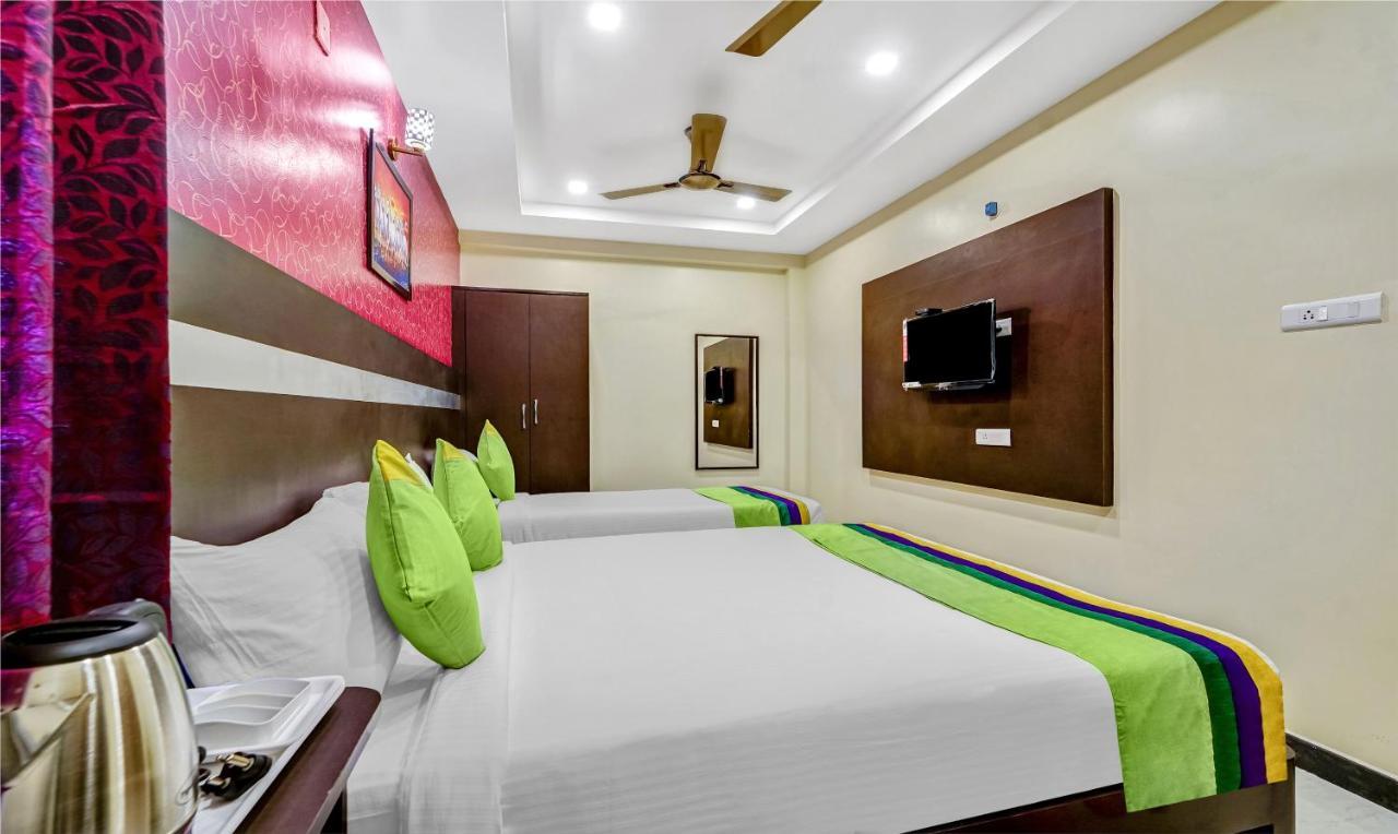 Hotel Treebo Sripadha Residency Alipiri Road à Tirupati Extérieur photo