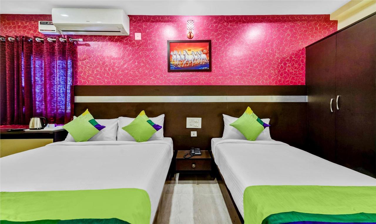 Hotel Treebo Sripadha Residency Alipiri Road à Tirupati Extérieur photo