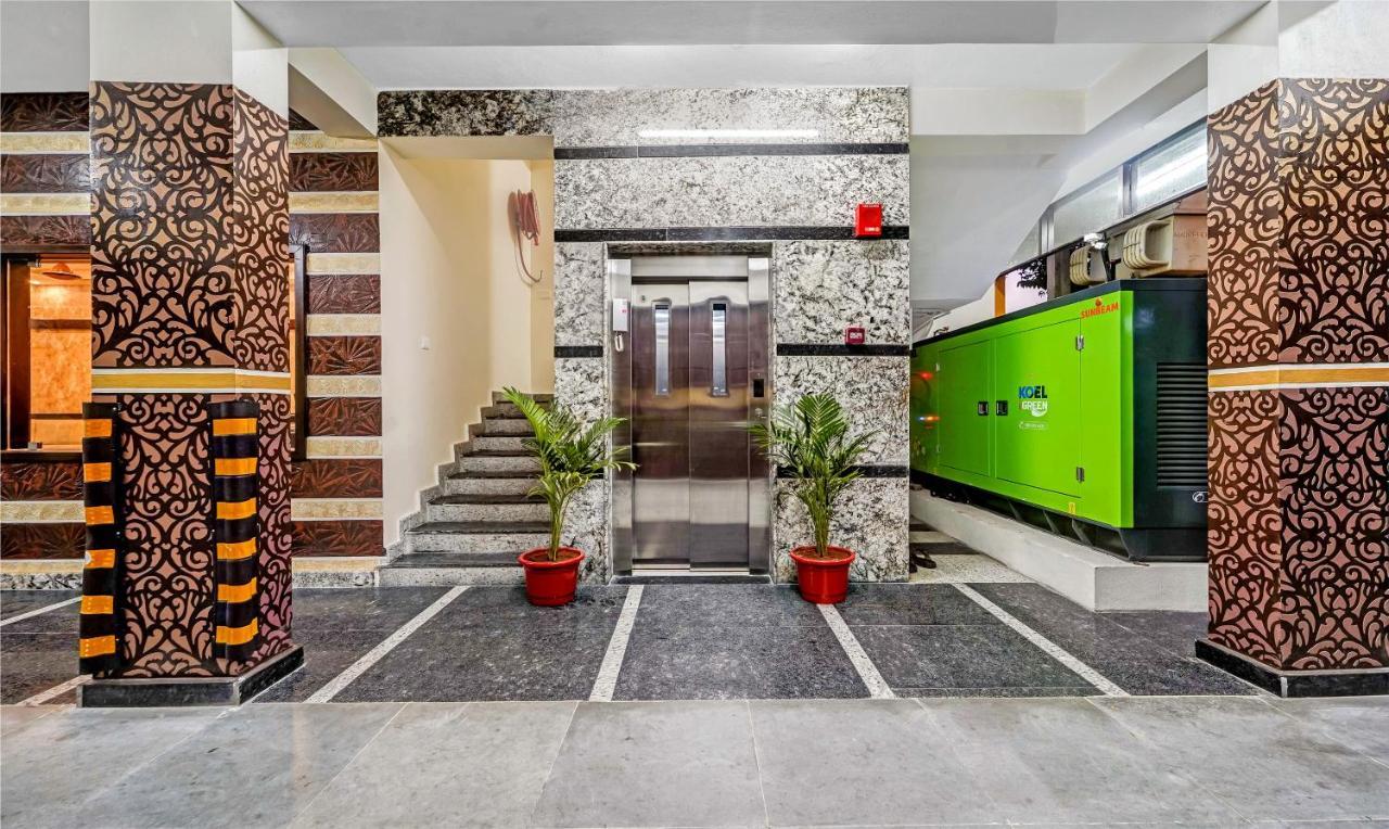 Hotel Treebo Sripadha Residency Alipiri Road à Tirupati Extérieur photo